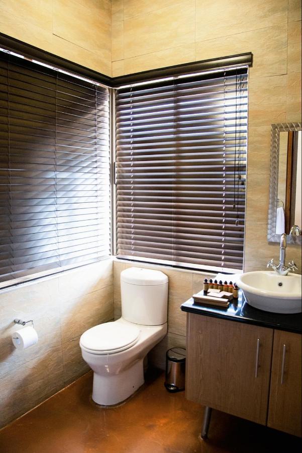 Schimper View Boutique Guest House Louis Trichardt Exteriör bild